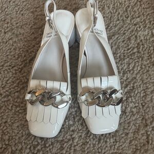 Jeffrey Campbell Cream Slingback Heels with Silver Chain Size 7.5 New